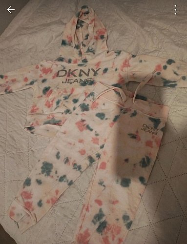 DKNY Set