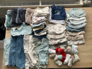 Kleidungspaket/ Babysachen Gr. 62