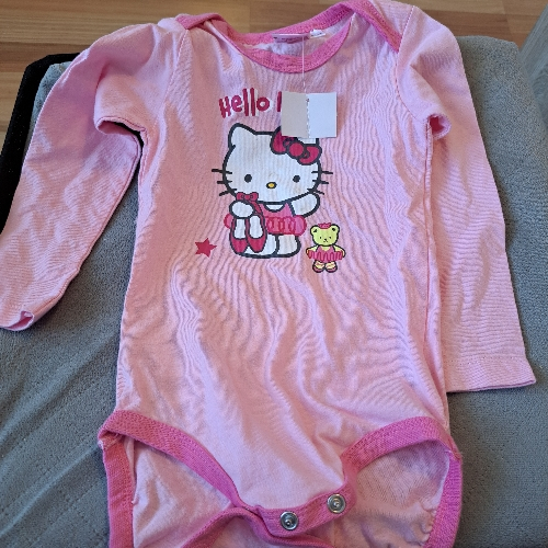 Hello Kitty body mit Arm