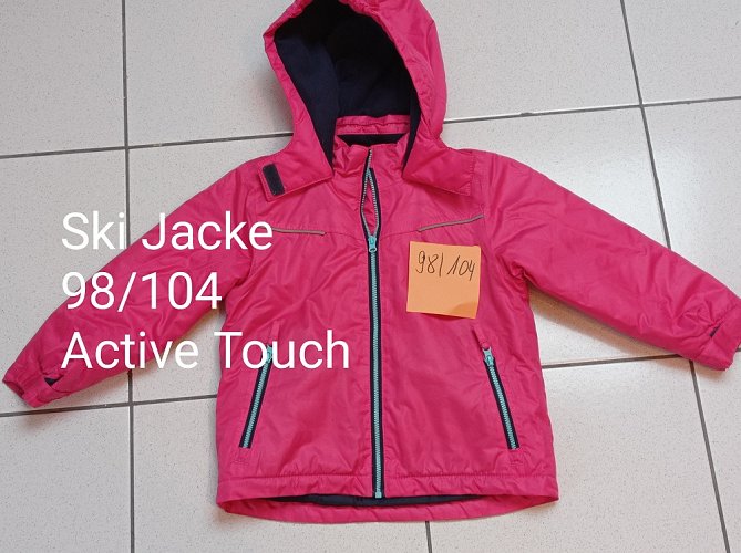 neuwertige Skijacke Gr 98/104 pink Marke Active Touch