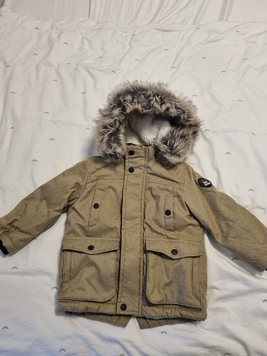 Braune Jacke von C&A in Größe 80